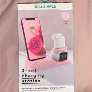 3-in-1 charging station